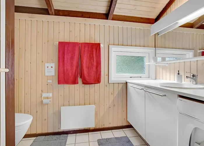 Holiday home Plutovej Iv